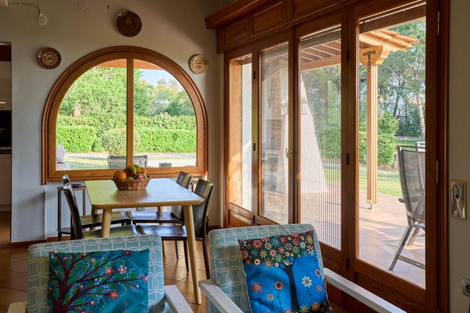 Summerday Villa Private Beach Nea Iraklia Ngoại thất bức ảnh