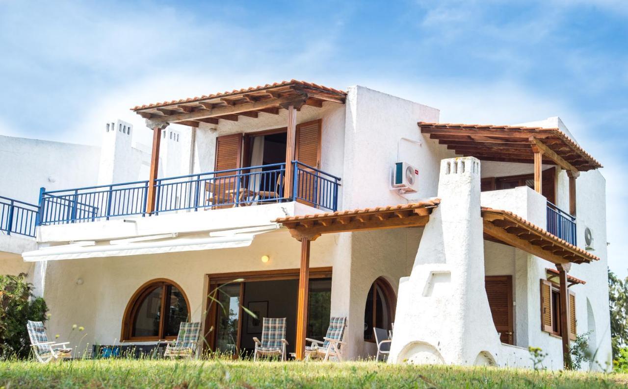 Summerday Villa Private Beach Nea Iraklia Ngoại thất bức ảnh